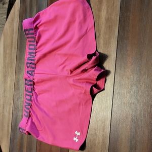 Under Armour Woman's Shorts